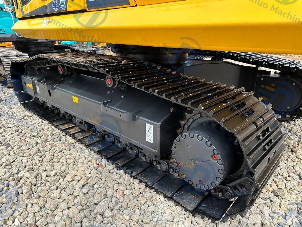 Komatsu PC200-8 Excavatoare pe șenile
