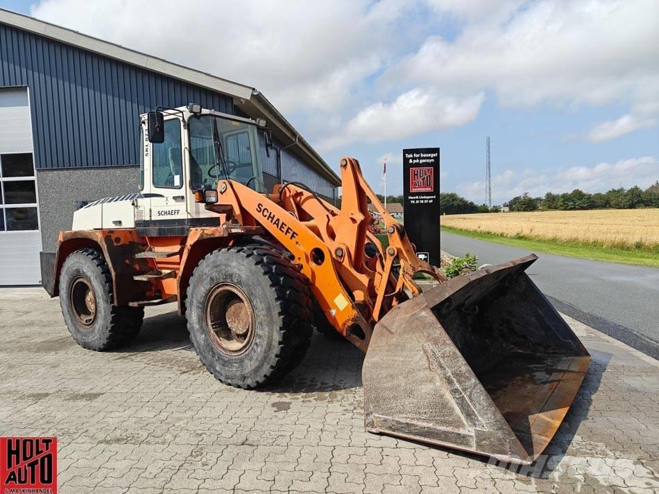 Schaeff SKL 873 Incarcator pe pneuri