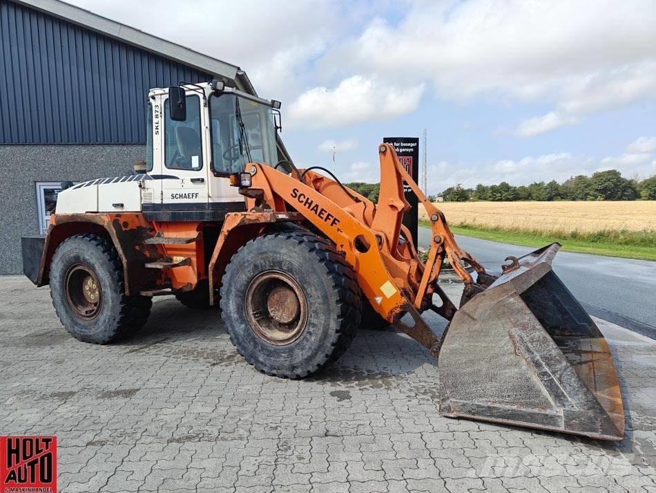 Schaeff SKL 873 Incarcator pe pneuri
