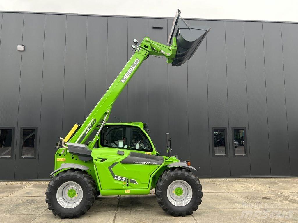 Merlo TF42.7TT-136 Stivuitoare telescopice