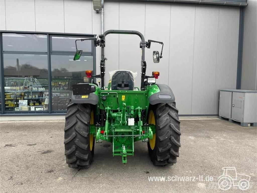 John Deere 5050E Tractoare