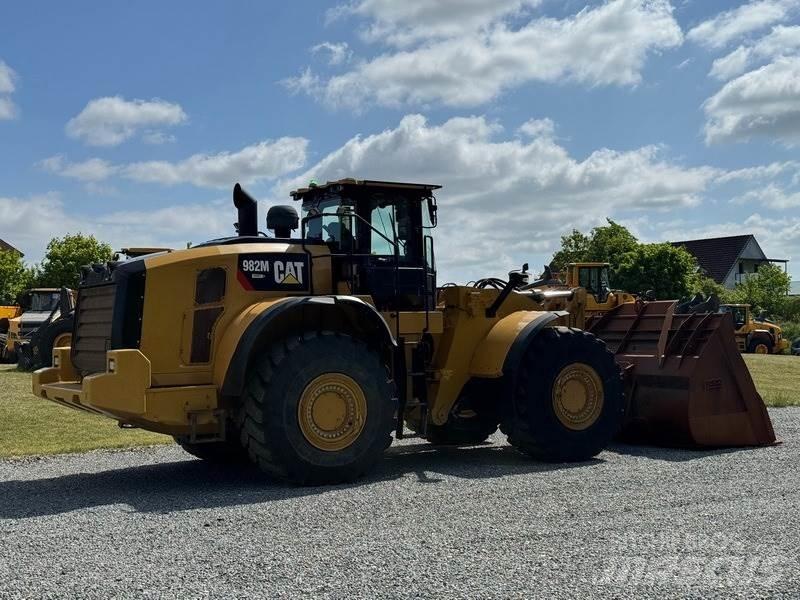 CAT 982 M Incarcator pe pneuri