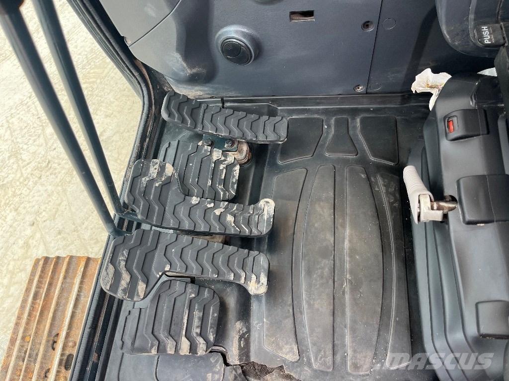 Hyundai 140LC-9A Excavatoare pe șenile
