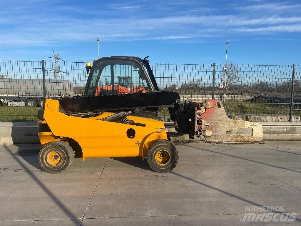 JCB TLT 35 D / 4x4 Stivuitoare telescopice