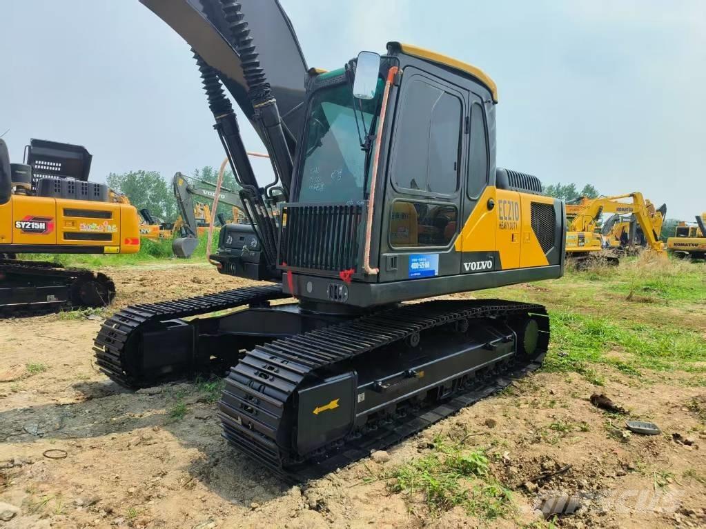 Volvo EC 210 Excavatoare pe șenile
