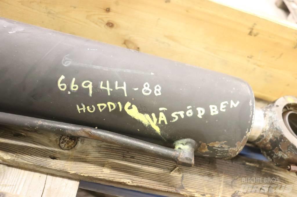 Huddig 960 Buldoexcavatoare