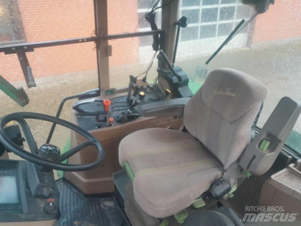 John Deere 7800 Tractoare