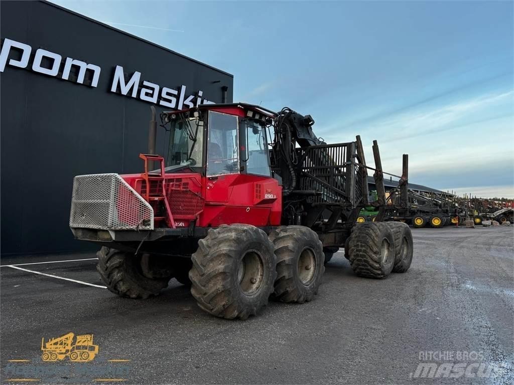Valmet 890.3 Transportoare