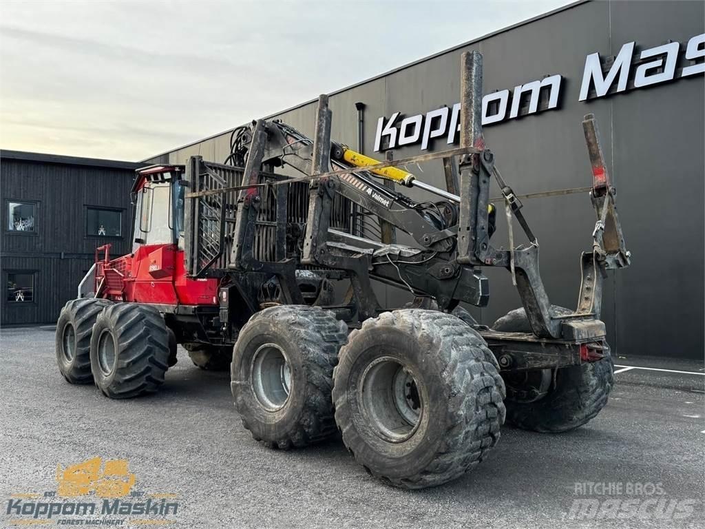 Valmet 890.3 Transportoare