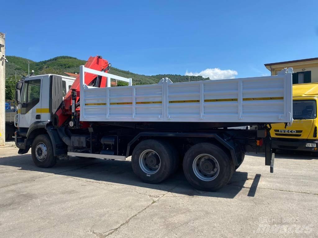 Iveco Trakker 360 Camioane cu macara