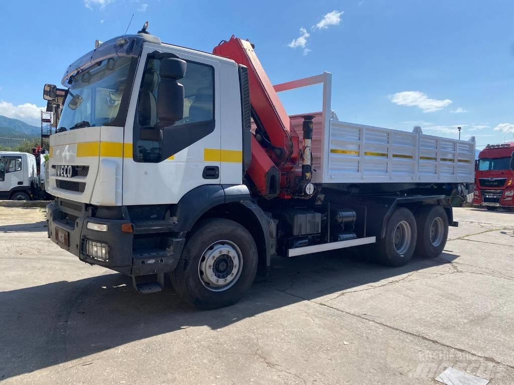 Iveco Trakker 360 Camioane cu macara