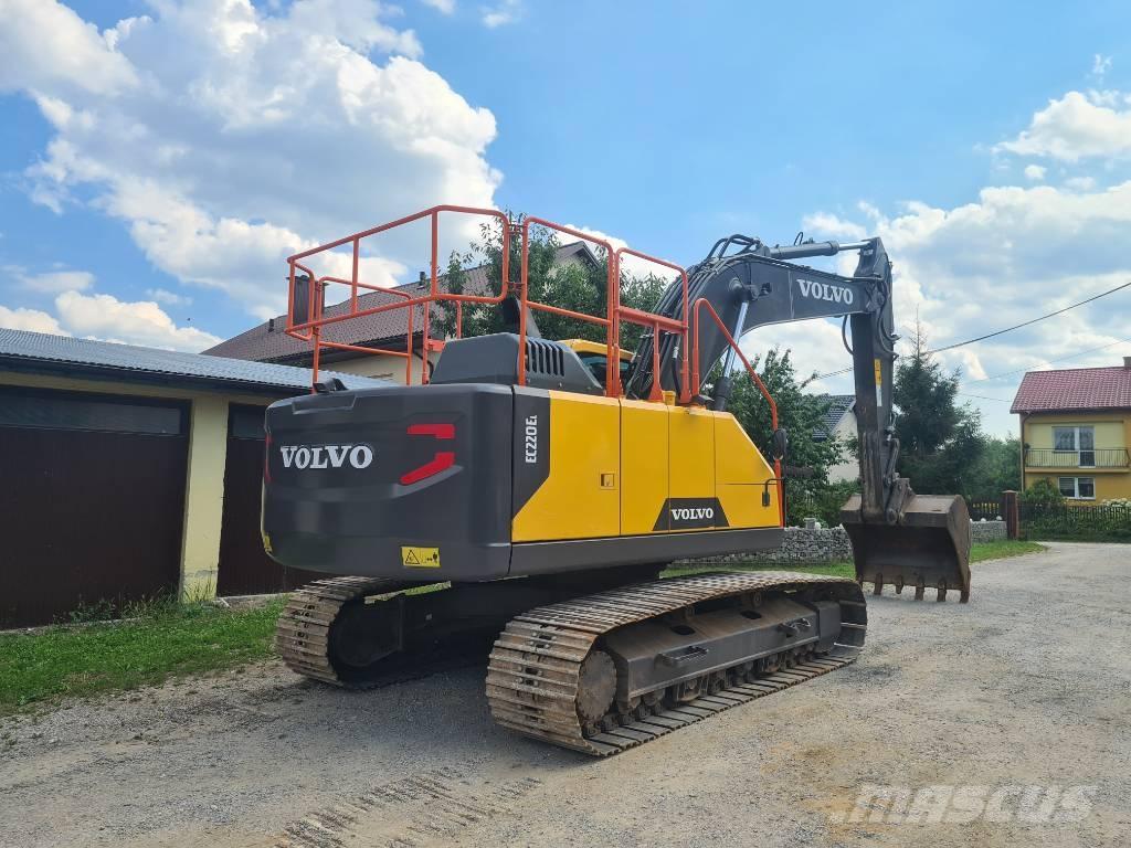 Volvo EC 220 E Excavatoare pe șenile
