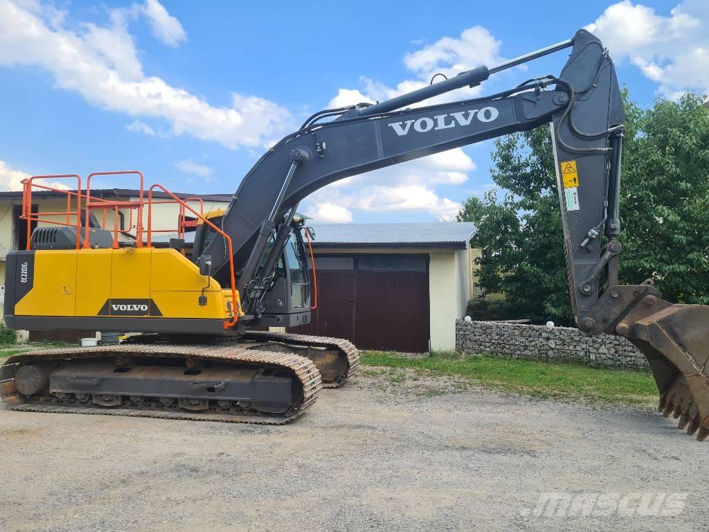 Volvo EC 220 E Excavatoare pe șenile
