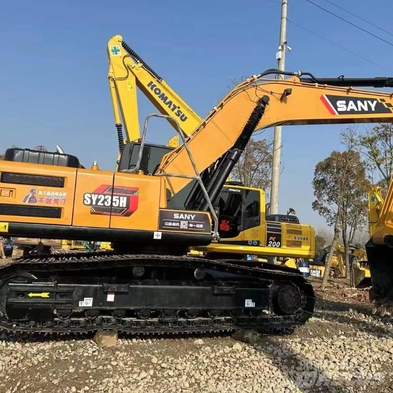 Sany SY 235 Excavatoare pe șenile
