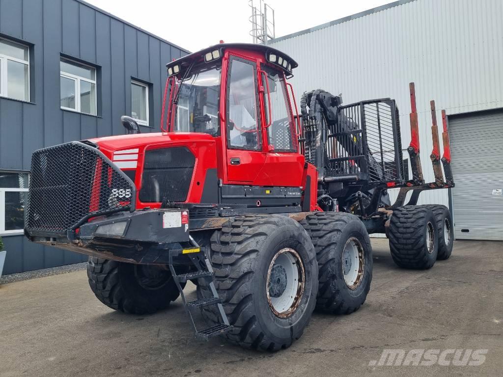 Komatsu 895 Transportoare