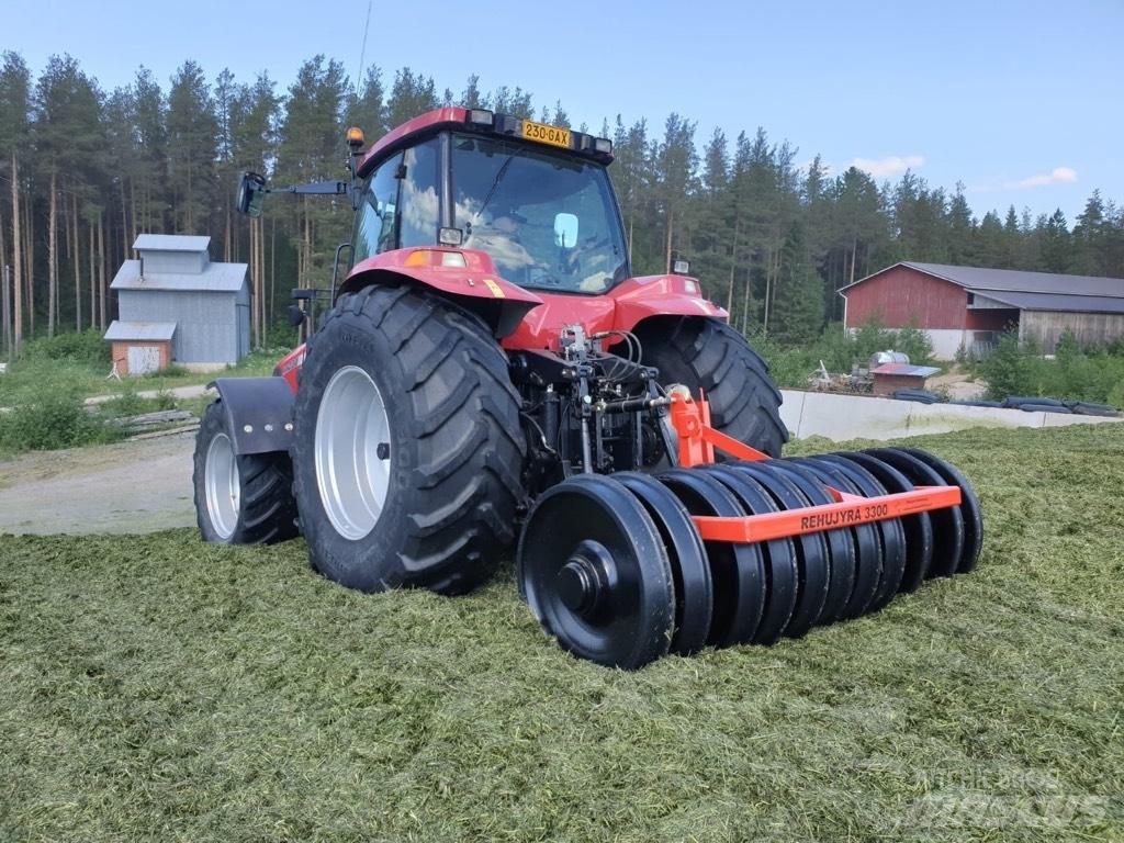  Rehujyrä 3300 Alte echipamente pentru nutret
