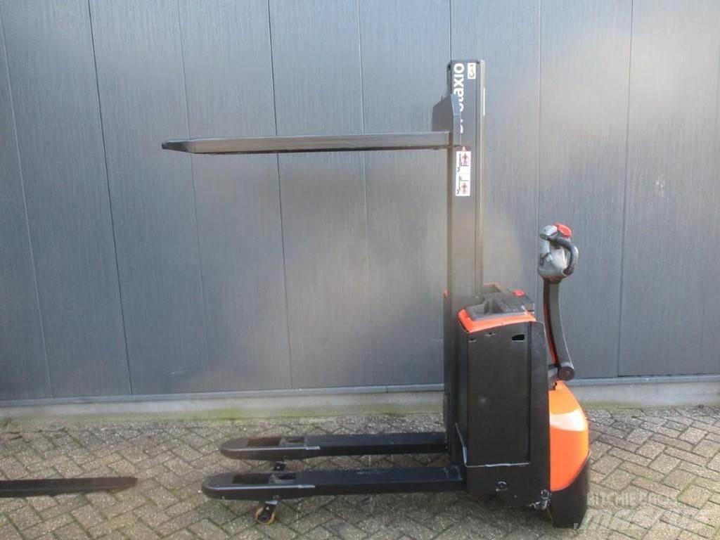Toyota SWE 080L Transpaleta manuala
