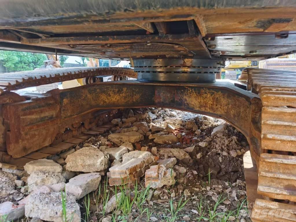 Hyundai 330lc-9s Excavatoare 7t - 12t