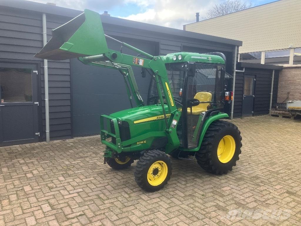 John Deere 3036 E Tractoare compacte