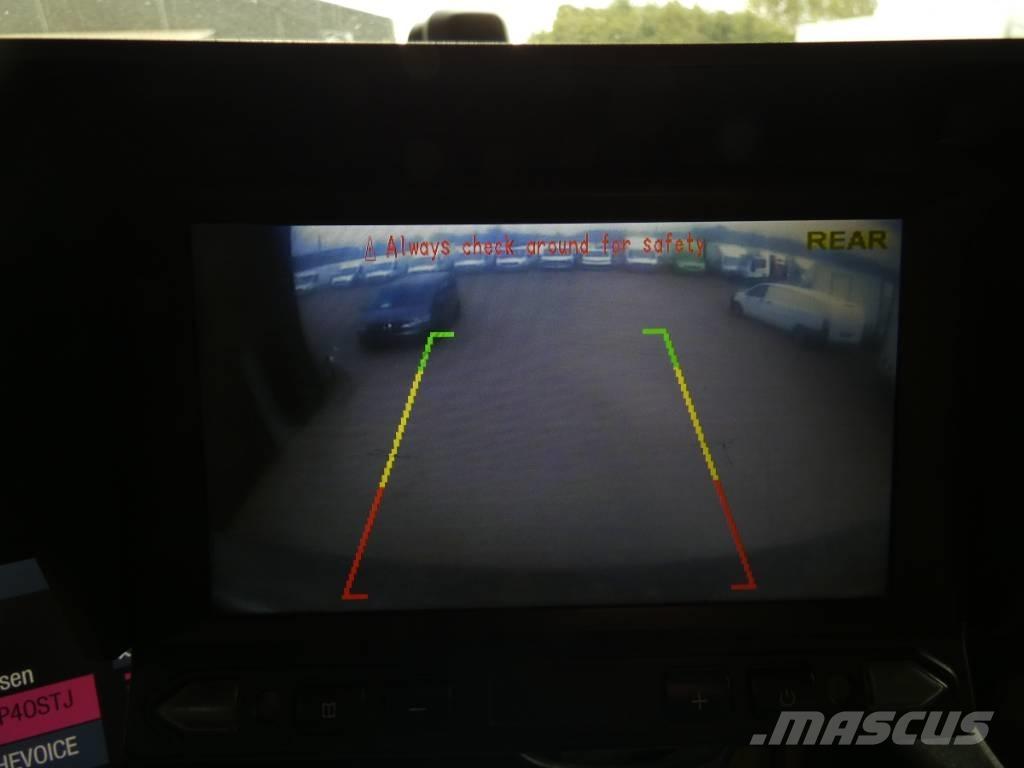 MAN TGL 12.220 Autocamioane