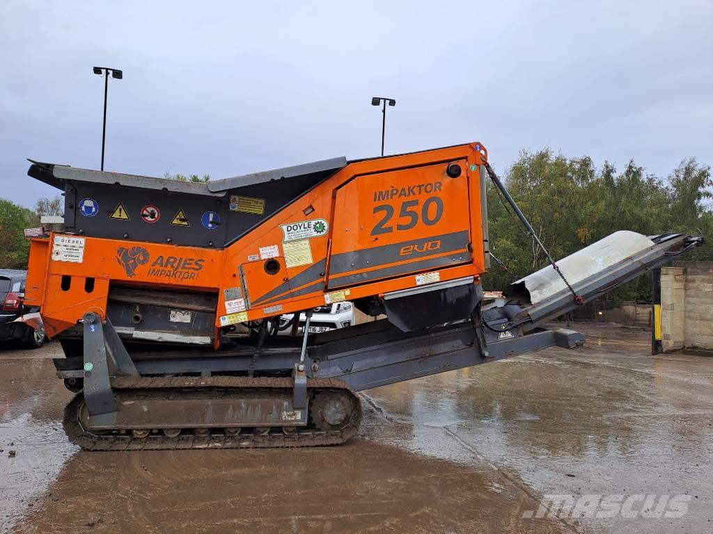Arjes Impaktor 250 Concasoare mobile