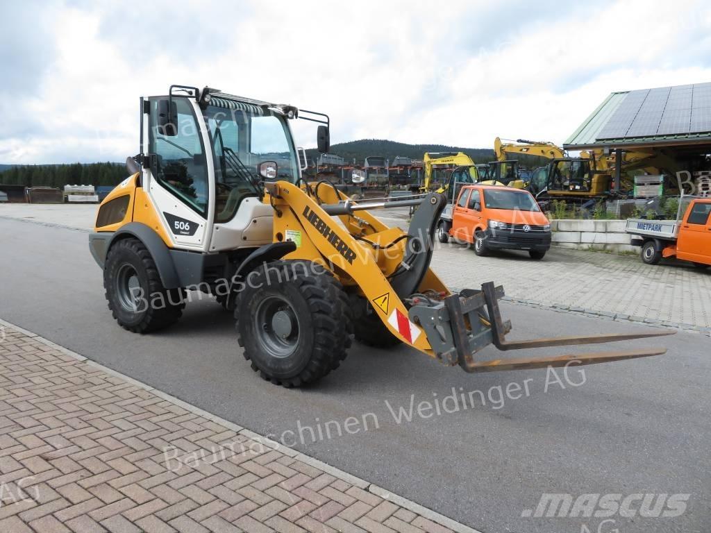 Liebherr 506 Incarcator pe pneuri