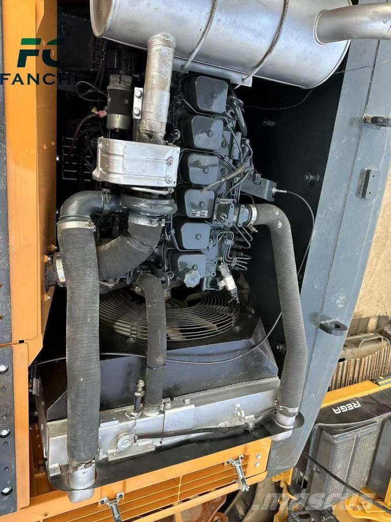 Hyundai 220LC-9S Excavatoare pe șenile
