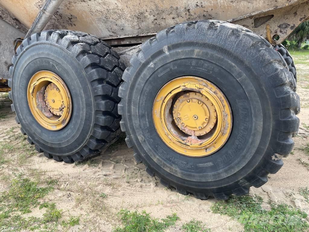 CAT 740 GC Transportoare articulate