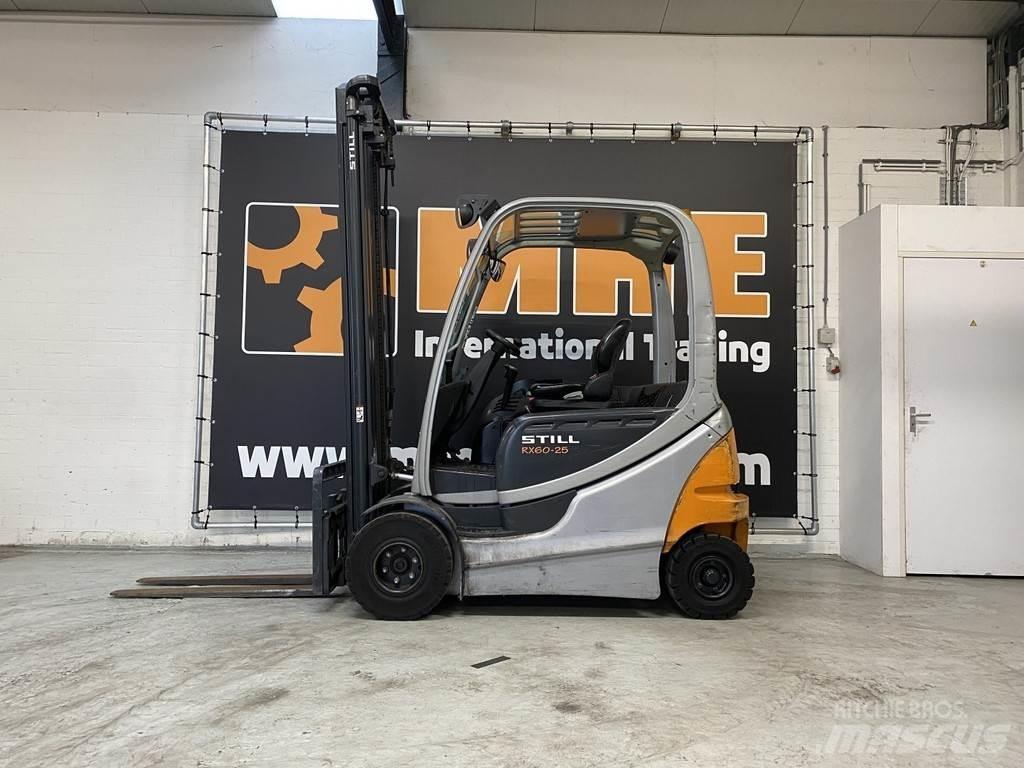 Still RX60-25 Stivuitor electric
