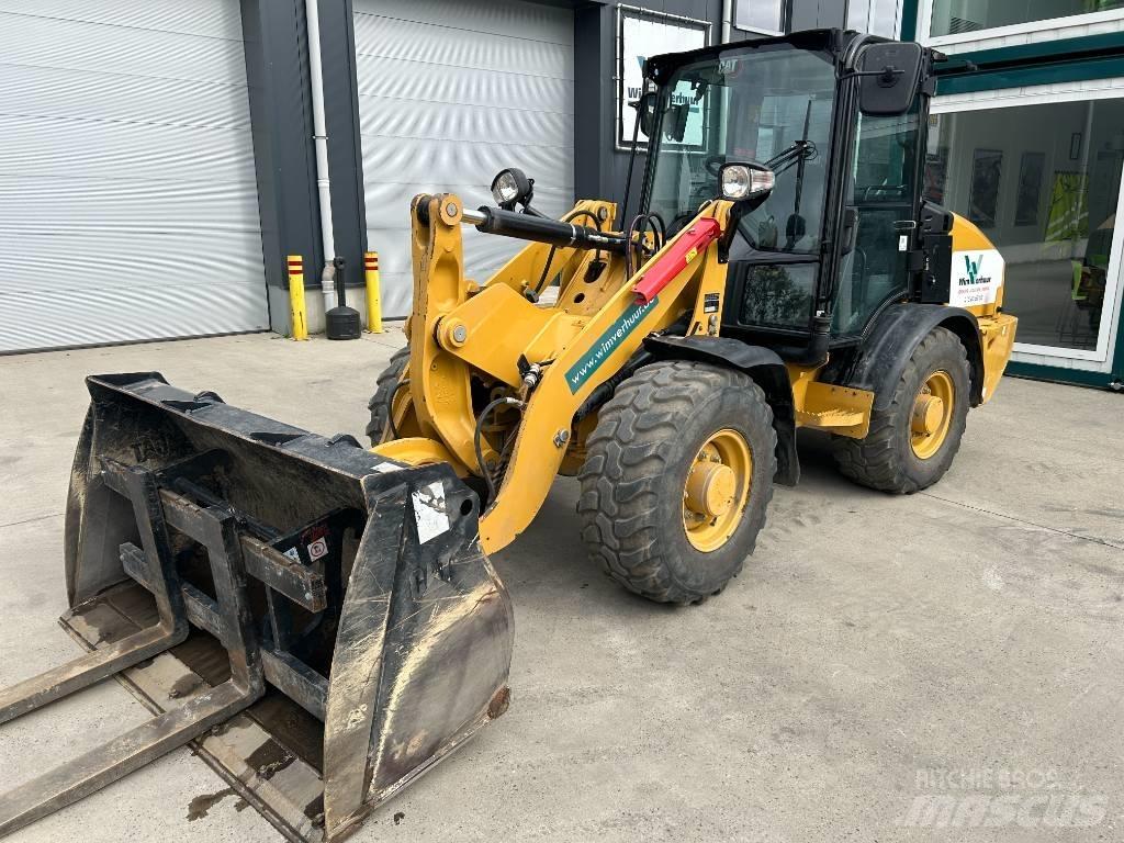 CAT 906 Mini incarcator