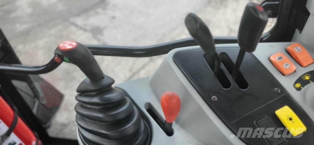 Massey Ferguson 5435 Tractoare