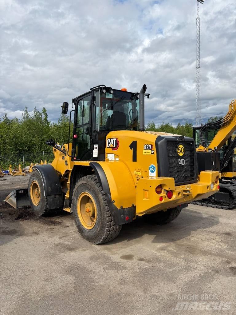 CAT 920 Incarcator pe pneuri
