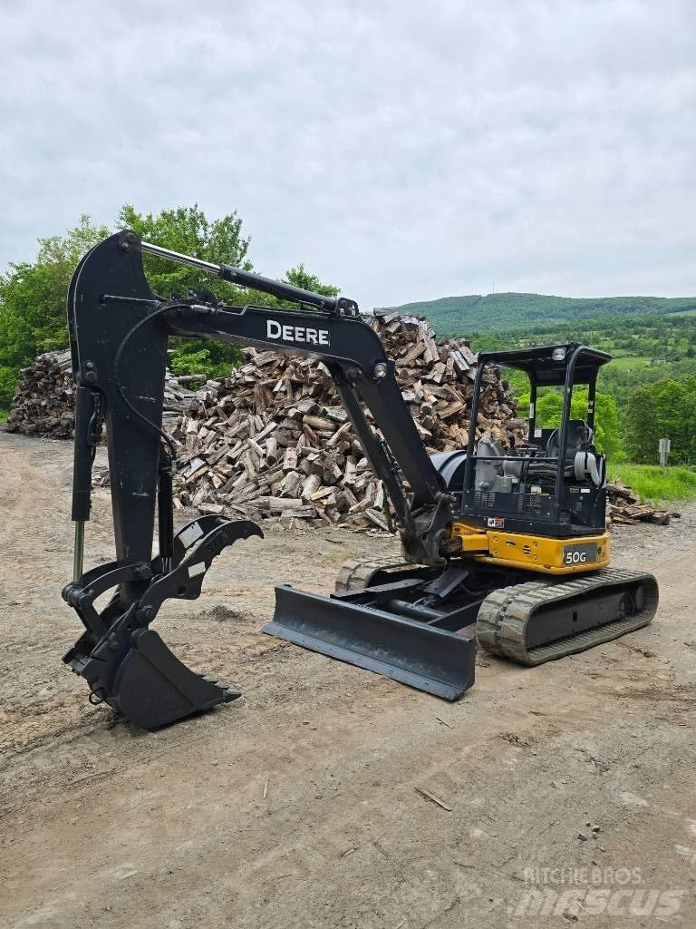 DEERE 50G Mini excavatoare < 7t