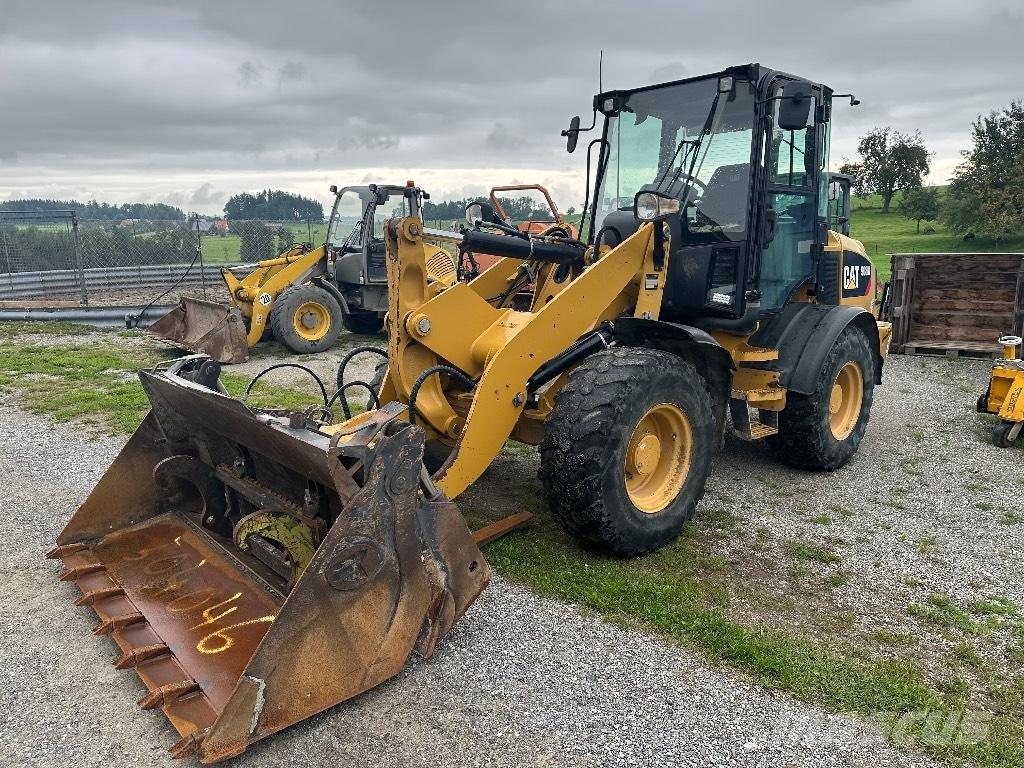CAT 908M Radlader Incarcator pe pneuri