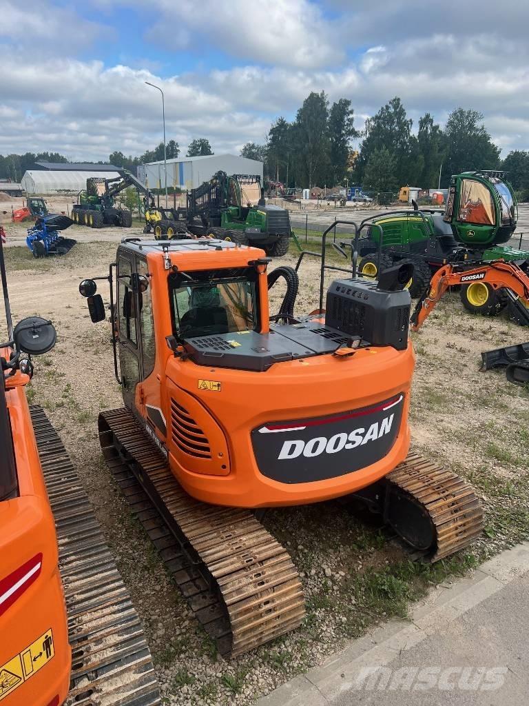 Doosan DX 140 LCR-7 Excavatoare pe șenile
