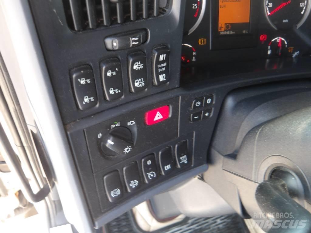 Scania R490 6x2 Autocamioane