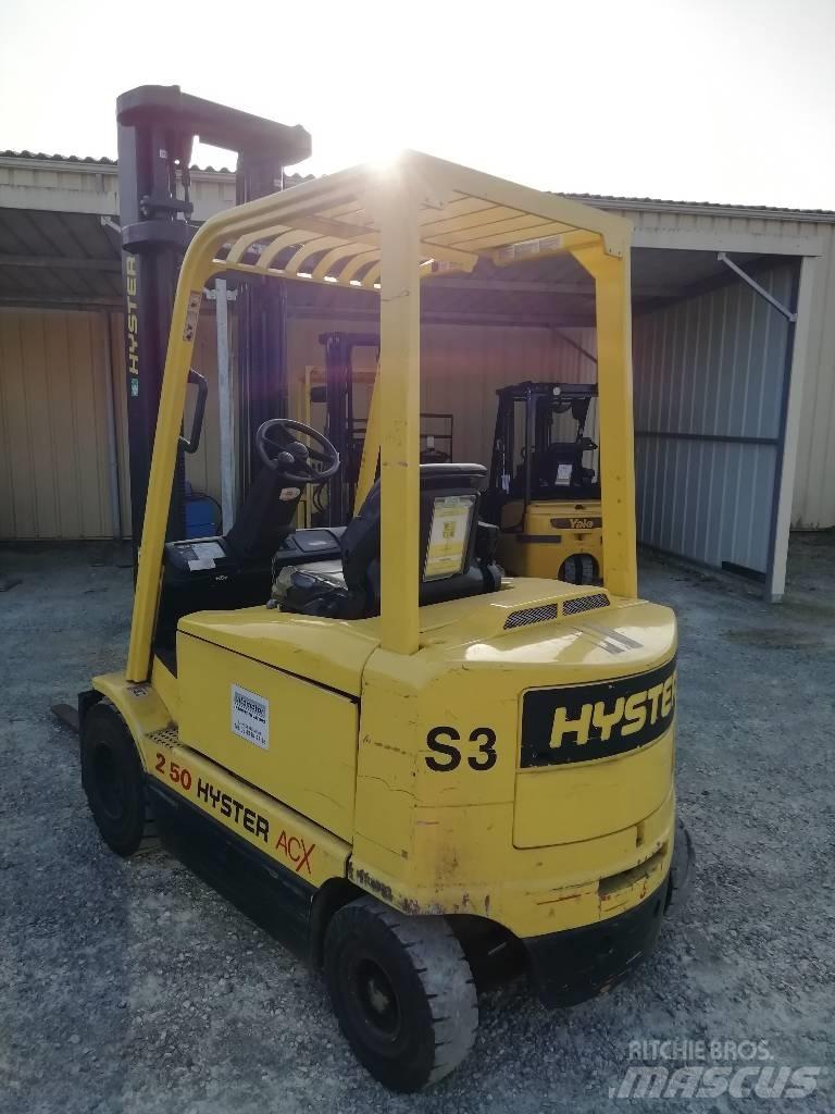 Hyster J 2.50 XM Stivuitor electric