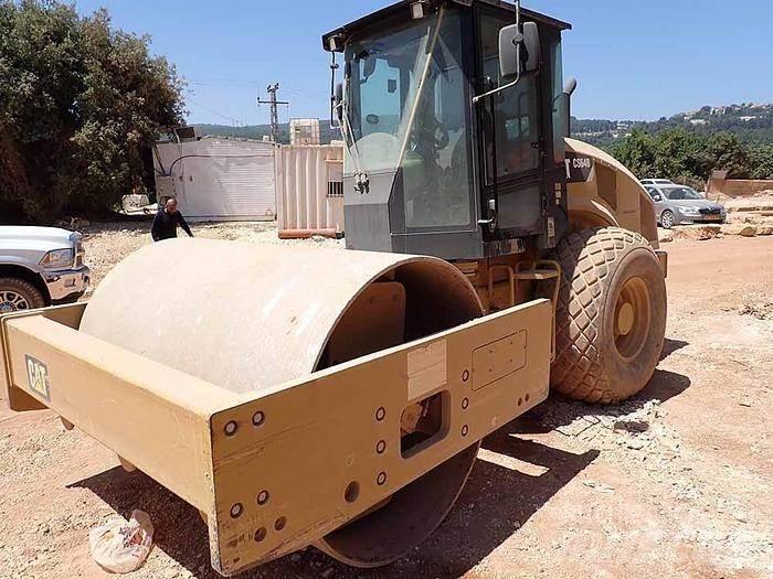 CAT CS64B Vibratoare