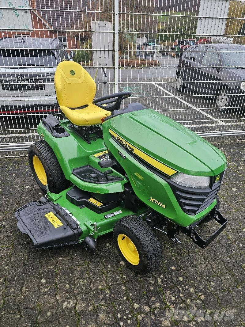 John Deere X584 Cositoare de iarba