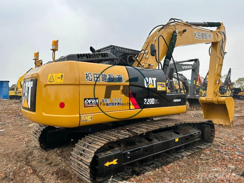CAT 320 D2L Excavatoare pe șenile
