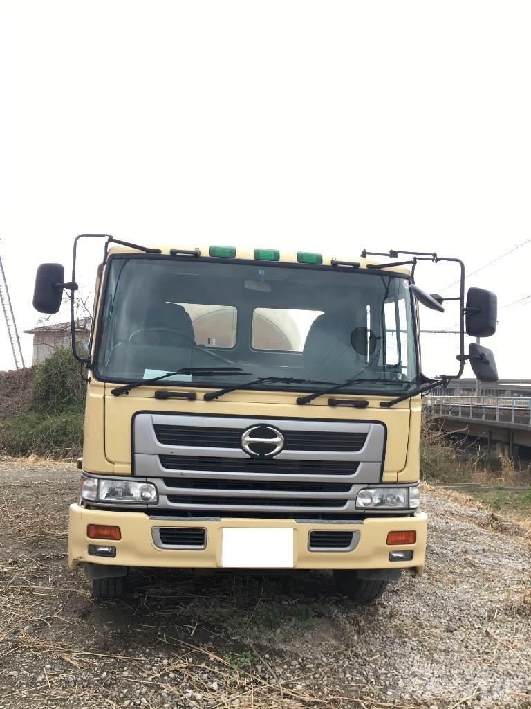 Hino FS2PKG10527 Mixere beton/mortar