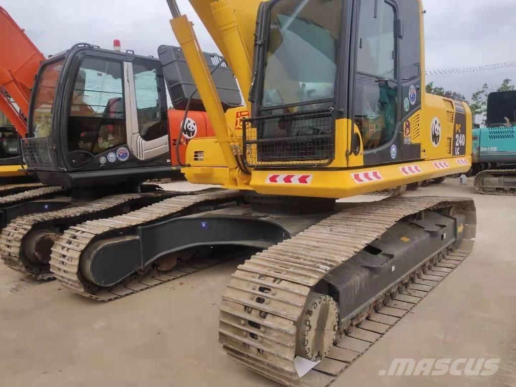Komatsu PC 240 Excavatoare pe șenile
