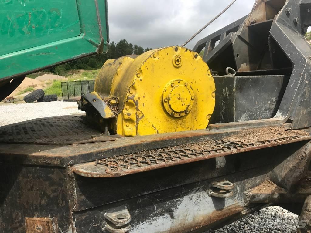 Timberjack 450C Utilaje de manevrarea a bustenilor