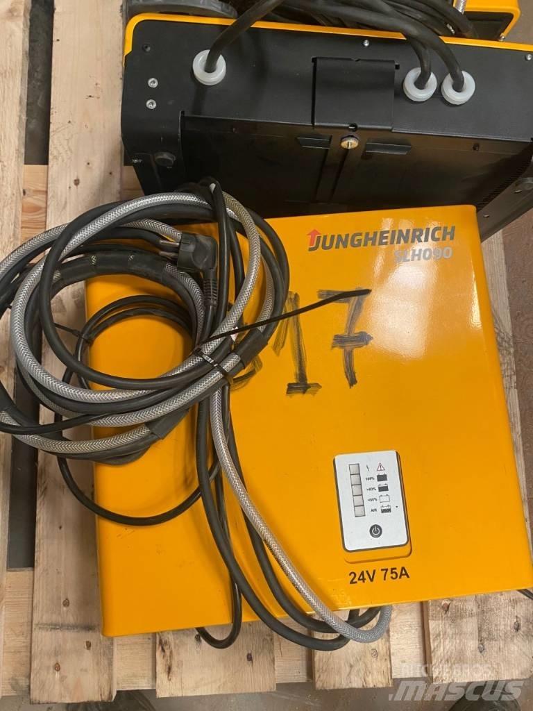 Jungheinrich ERD 220 Transpaleti autopropulsanti