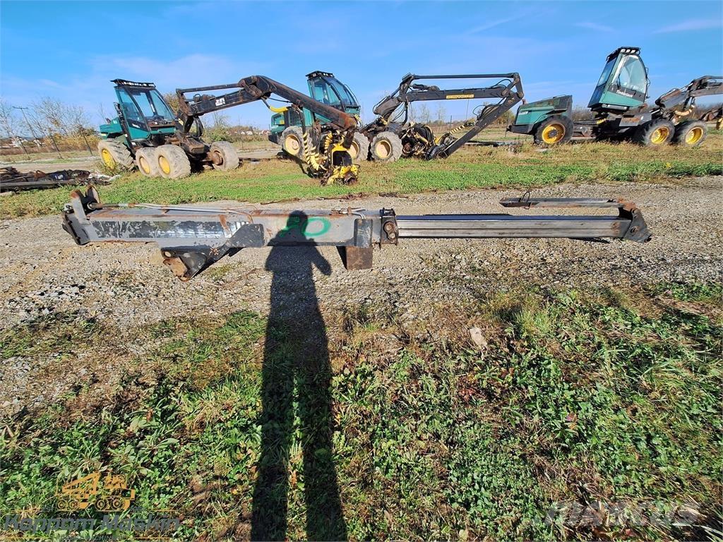 Ponsse K70 Macarale de transport