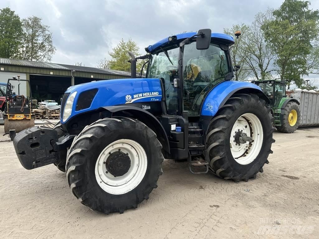 New Holland T7.235 Tractoare