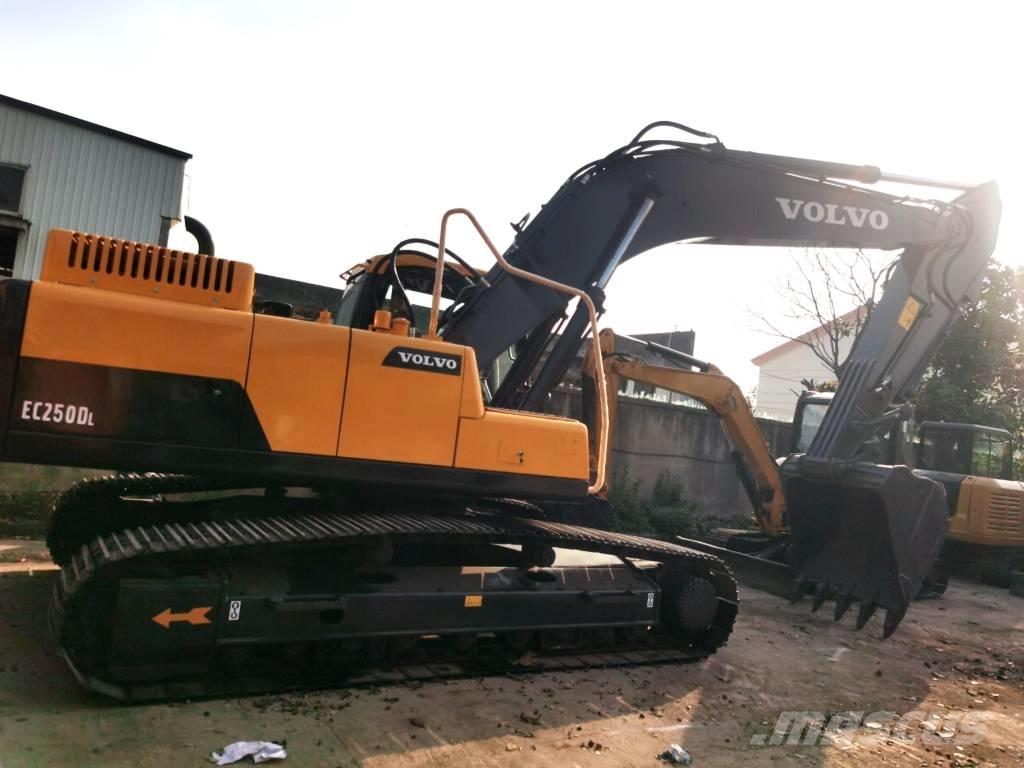 Volvo EC 250 D L Excavatoare pe șenile
