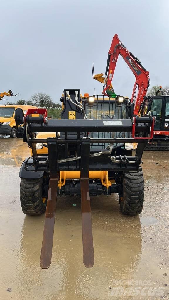 JCB 525-60 Stivuitoare telescopice