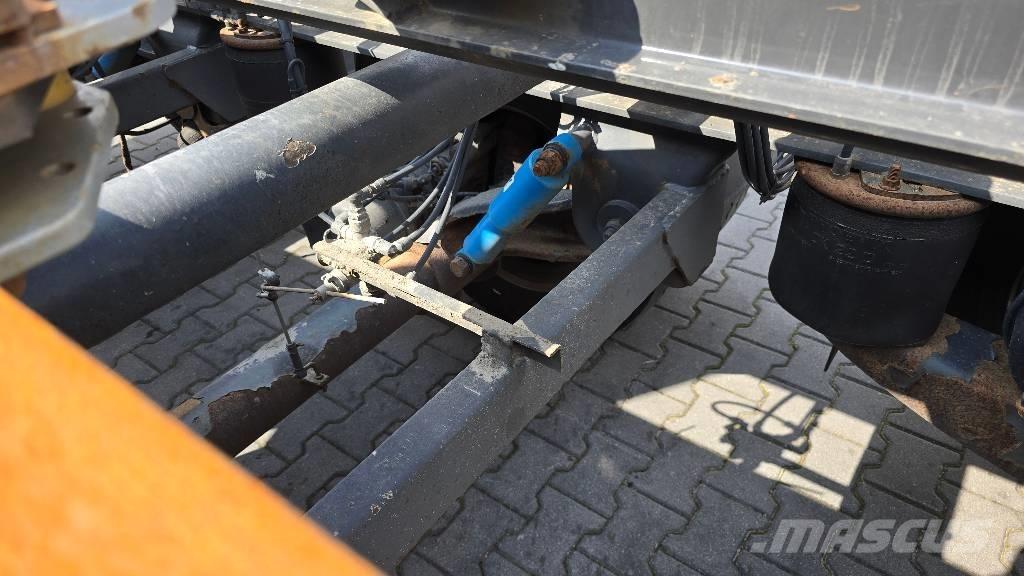  Tailerbygg TOM-42 Camion pentru lemne