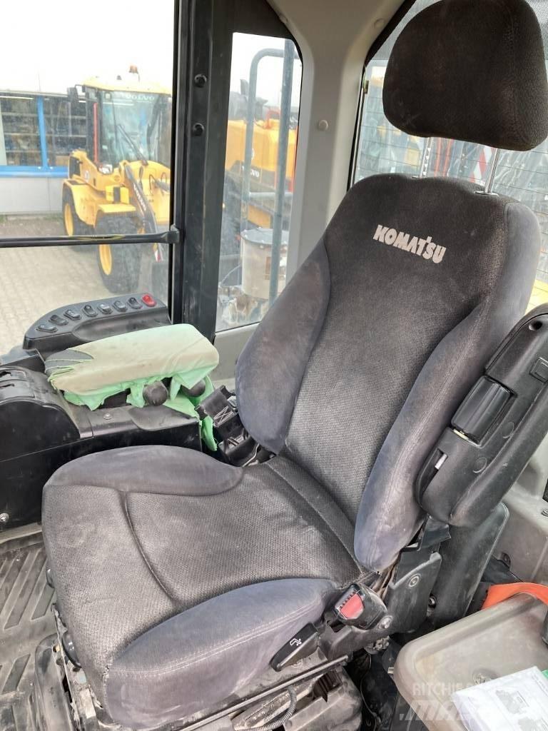 Komatsu WA 470-8 Incarcator pe pneuri